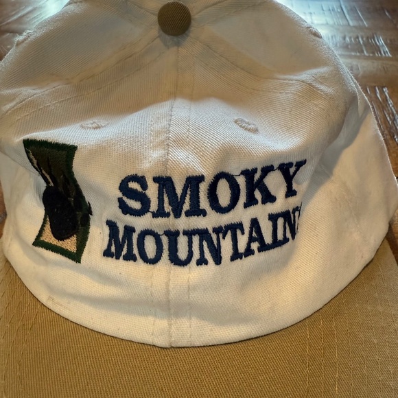 Vintage 1990s Smoky Mountains Tennessee Bear Paw Embroidered Baseball Hat Cap - Picture 3 of 6